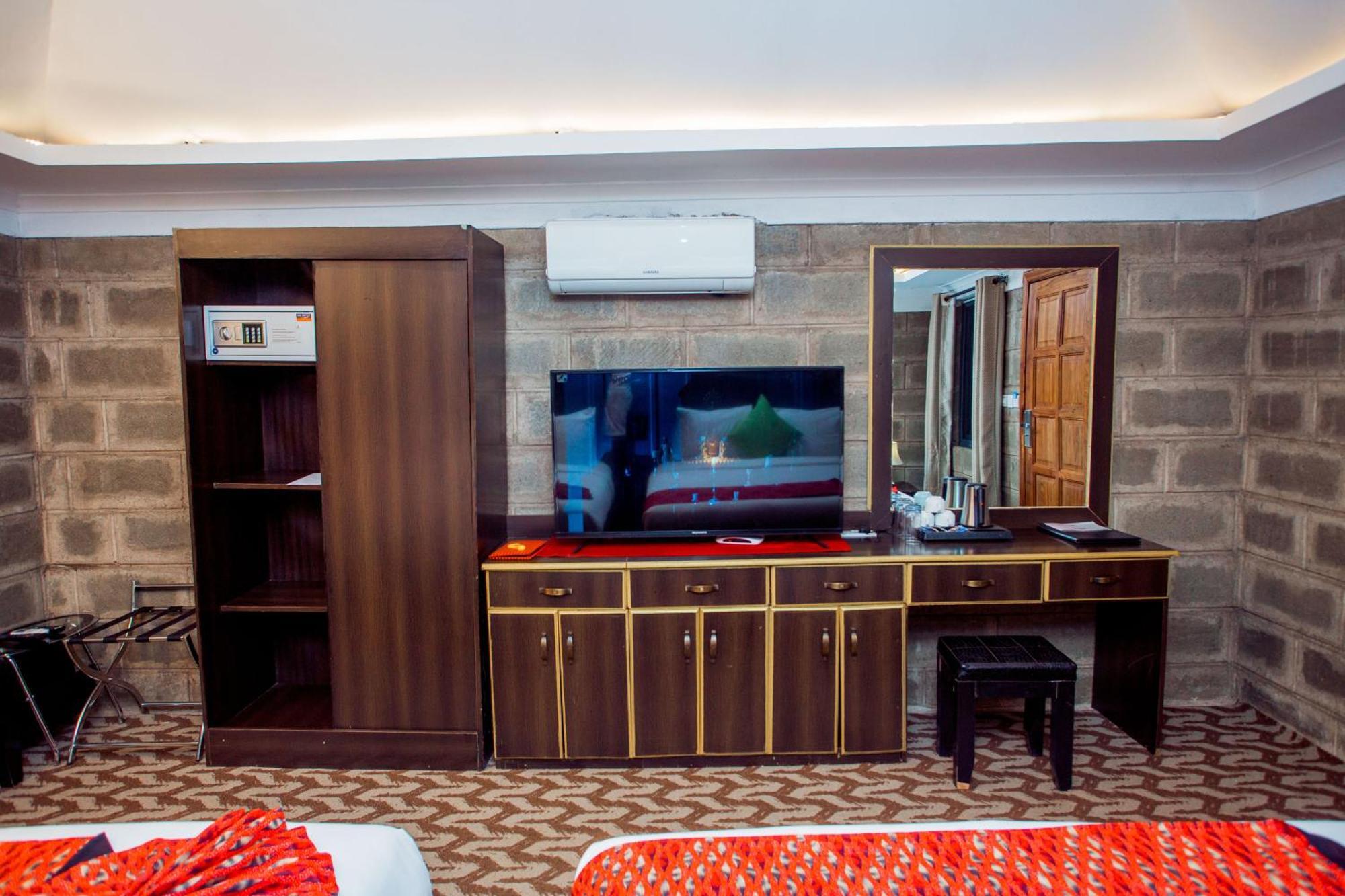 Курортний комплекс Fun Retreat Resort, And Ayurveda
