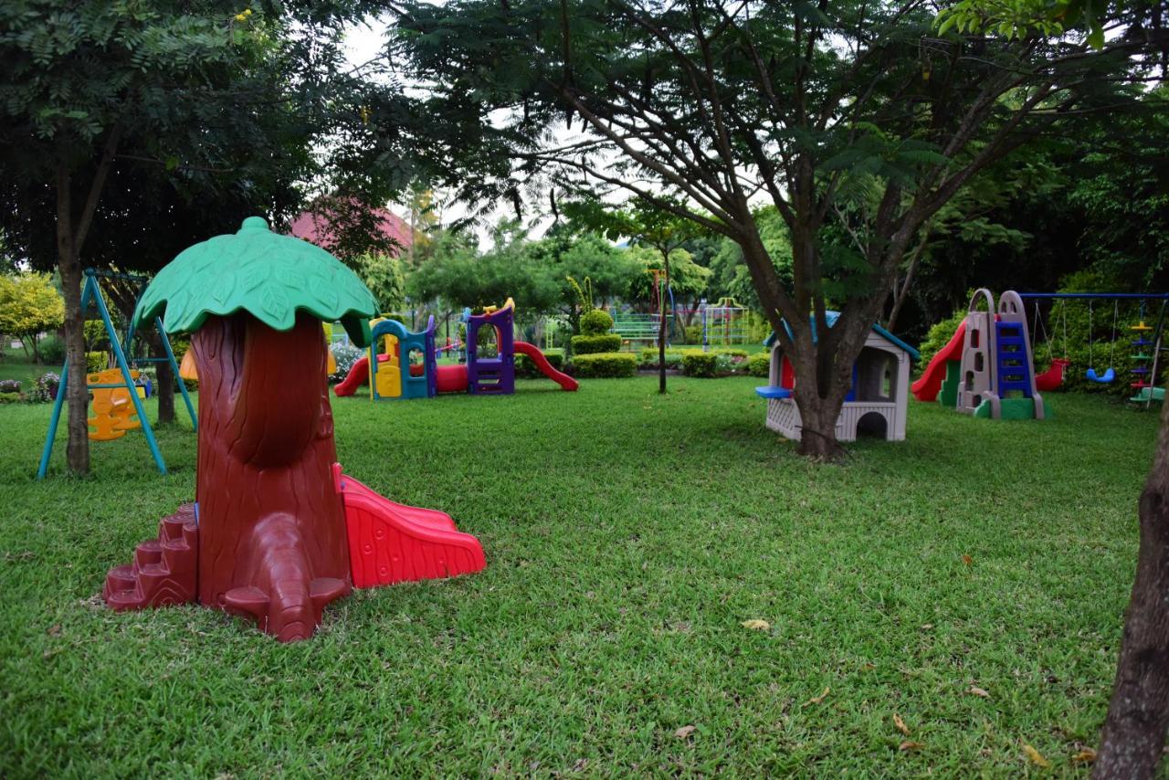 Fun Retreat Resort, And Ayurveda Курортний комплекс