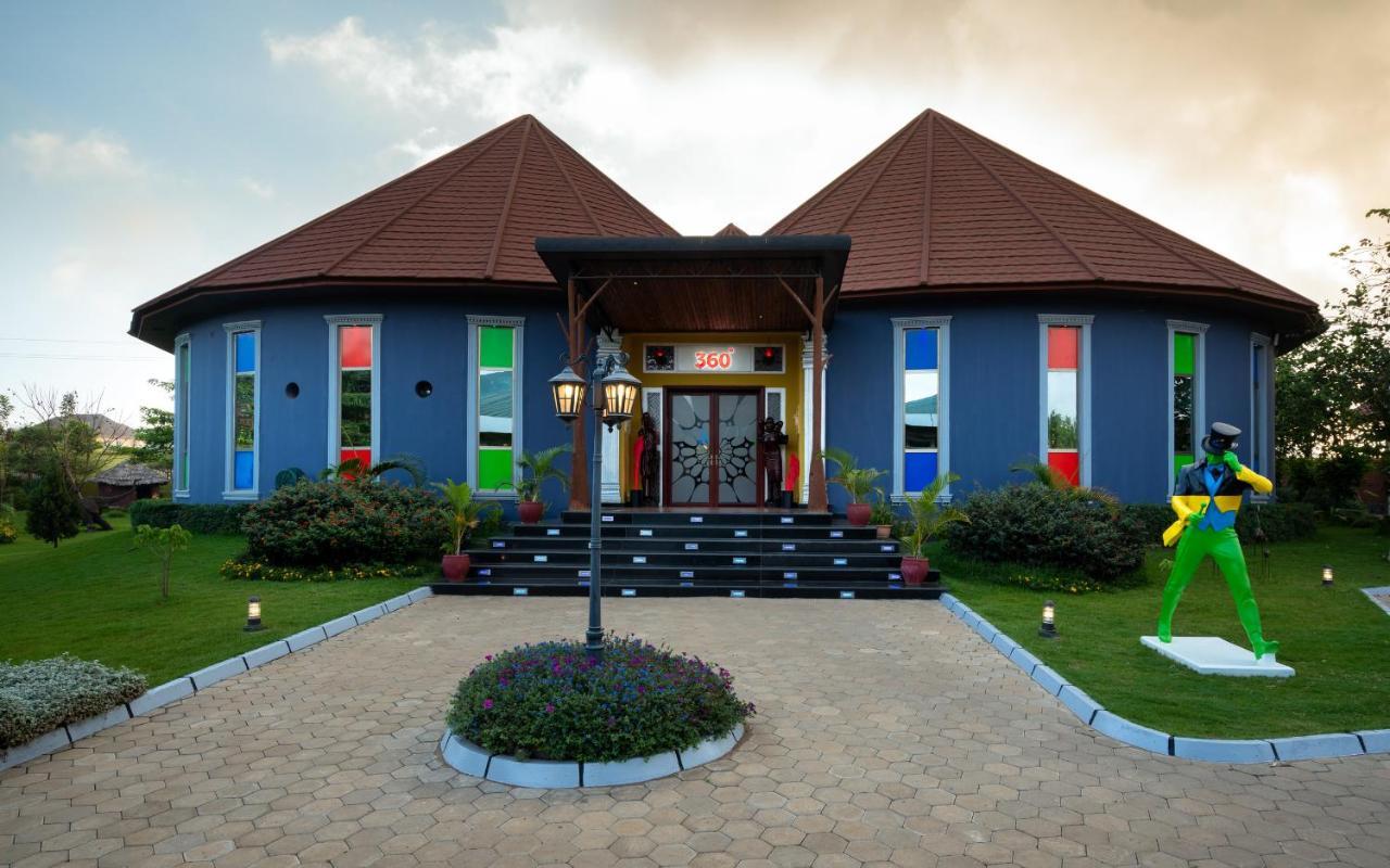 Fun Retreat Resort, And Ayurveda 5* Аруша