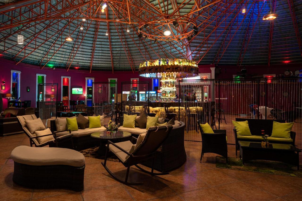 Курортний комплекс Fun Retreat Resort, And Ayurveda